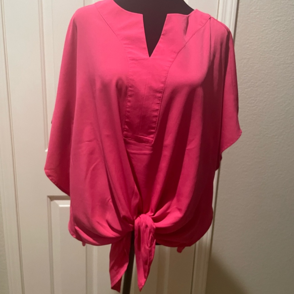 Chico's Pink Dolman Sleeve Tie Front Blouse. Size 0 in Chicos is a 4-6 regular